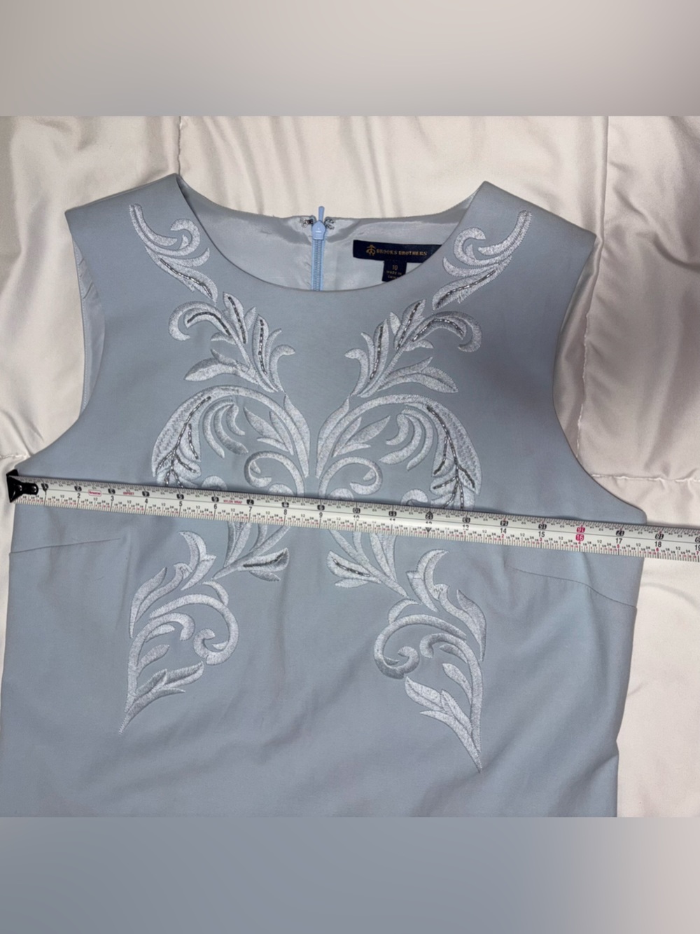 Brooks Brothers Pale Blue Sleeveless Embroidered Sheath Midi Dress Size 10 - Picture 7 of 9